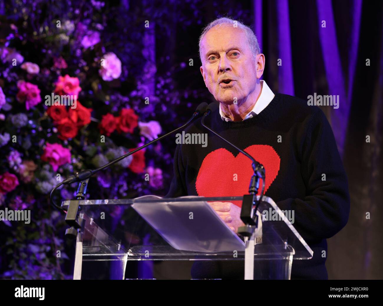 Gyles Brandreth giving a speech at a Celebration of Shakespeare event ...