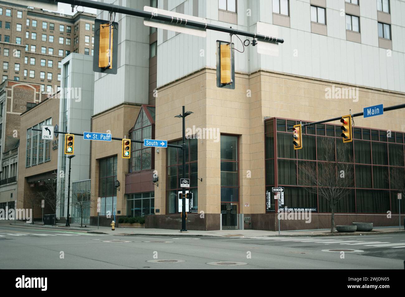 An intersection and buildings in Downtown Rochester, New York Stock Photo