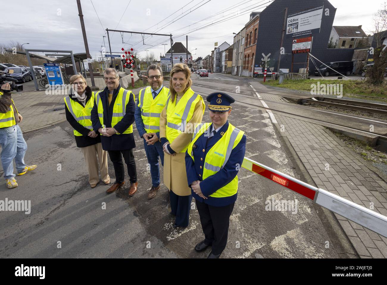 Quality Bath Sheet \u0026 Towel - CXL by Christian Lacroix, image size:1300x956