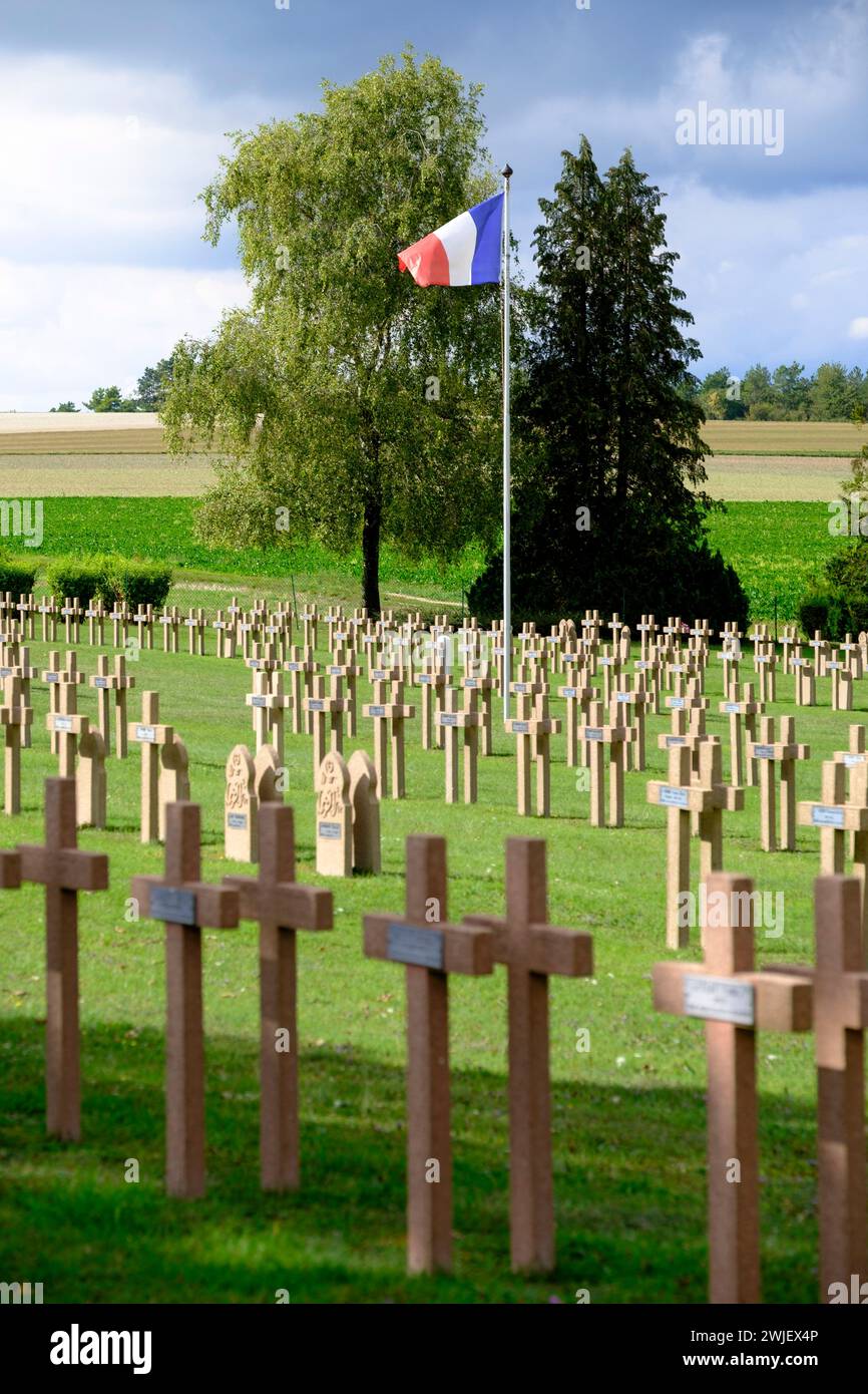 Semide (north-eastern France): the Orfeuil National Necropolis, German military cemetery of the First World War (WW1). Tombs of French soldiers Stock Photo