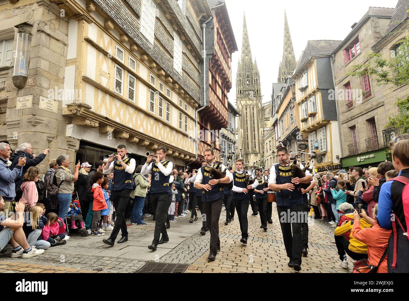 Quimper (Brittany, north-western France): 100th edition of the annual Breton festival “Festival de Cornouaille” (or Cornouaille Kemper). The Great Par Stock Photo