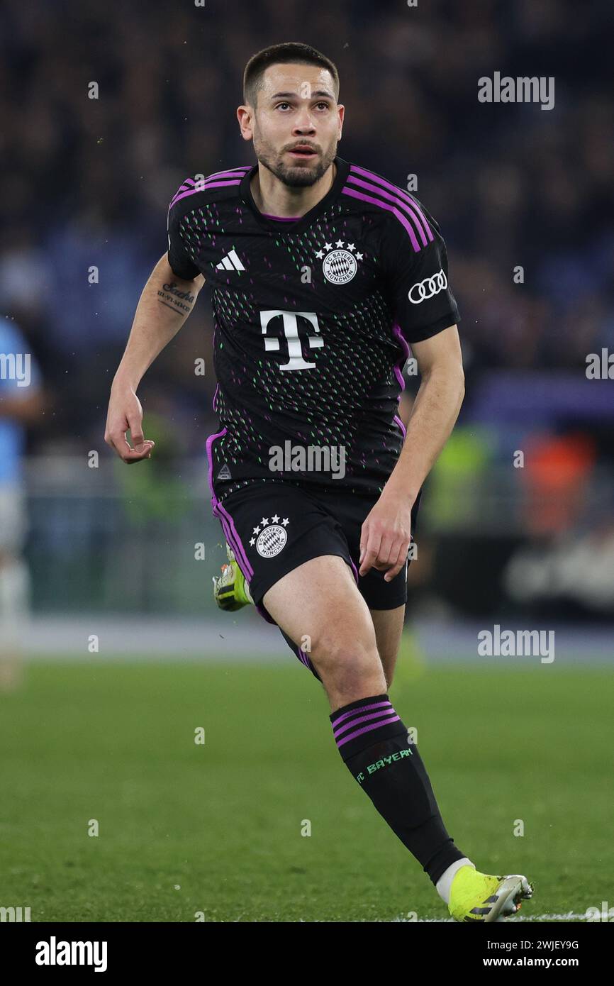 Rome, Italie. 14th Feb, 2024. Raphael Guerreiro of Bayern Munich in action during the UEFA Champions League, Round of 16, 1st leg football match between SS Lazio and Bayern Munich on February 14, 2024 at Stadio Olimpico in Rome, Italy - Photo Federico Proietti/DPPI Credit: DPPI Media/Alamy Live News Stock Photo