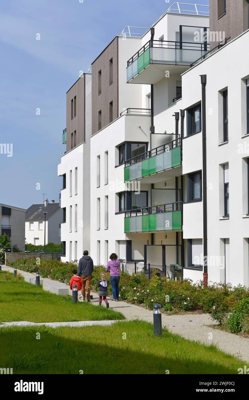Caen (Normandy, north-western France): residential buildings, urban social housing Simone Veil, “rue Porte Millet” street, social housing landlord ICF Stock Photo