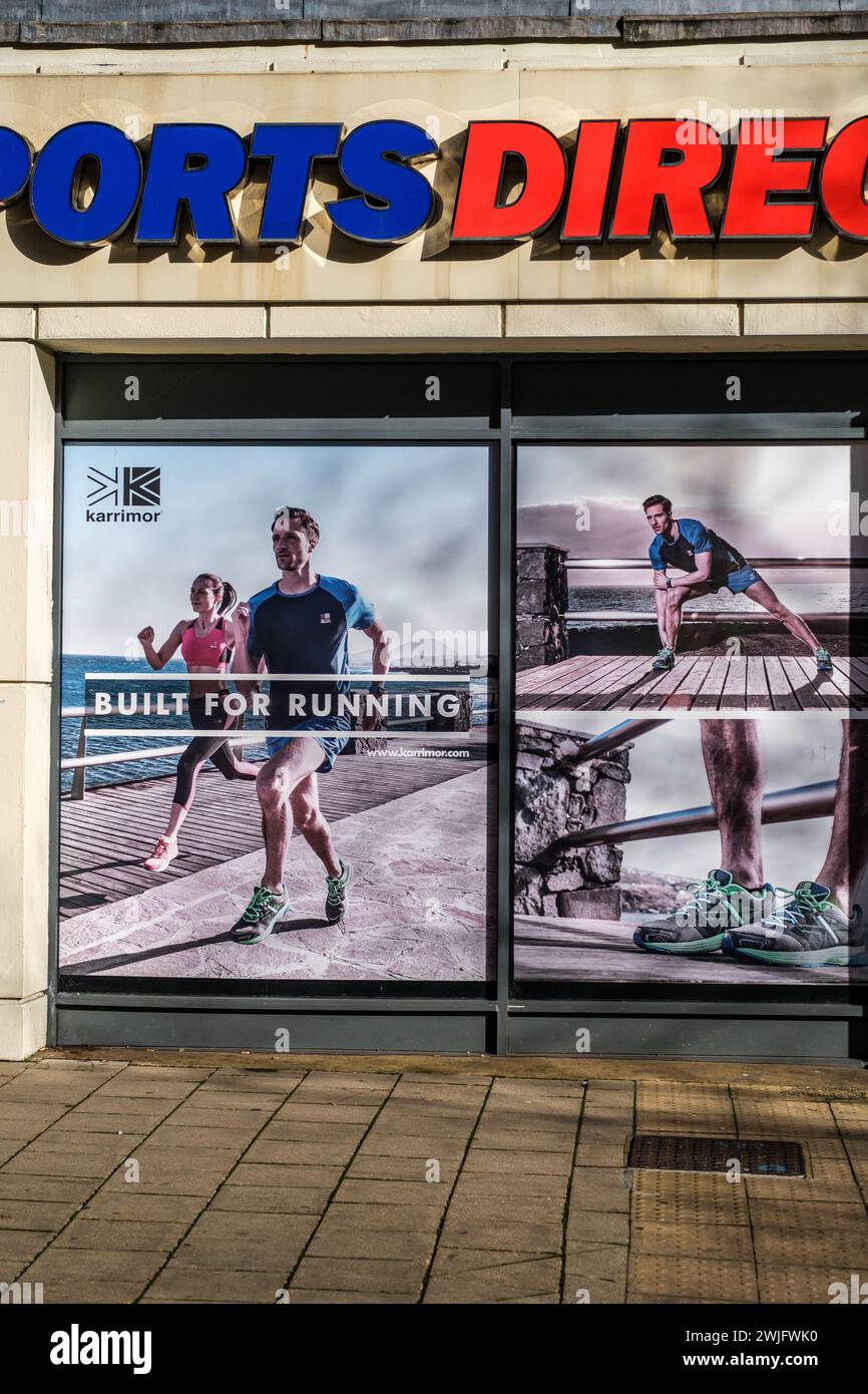 Trending sports wear hires stock photography and images Alamy