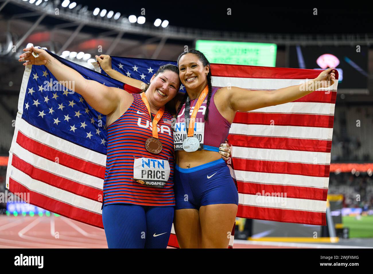 Janee' KASSANAVOID and DeAnna PRICE in the Hammer Throw at the World