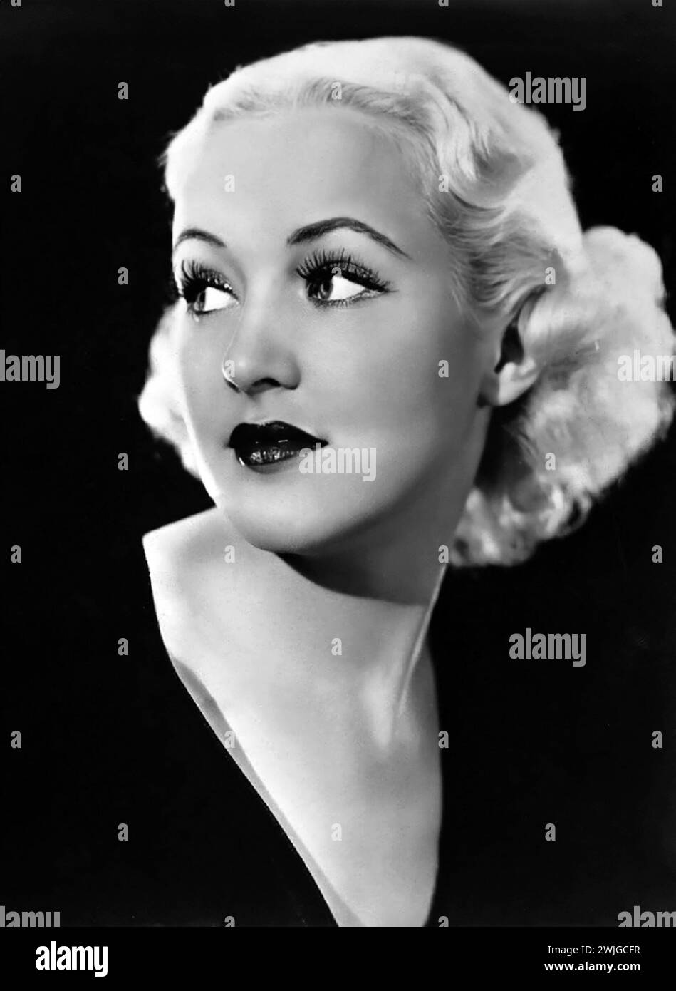 Betty Grable. Portrait of the American actress, Elizabeth Ruth Grable (1916-1973), publicity photo, 1935 Stock Photo
