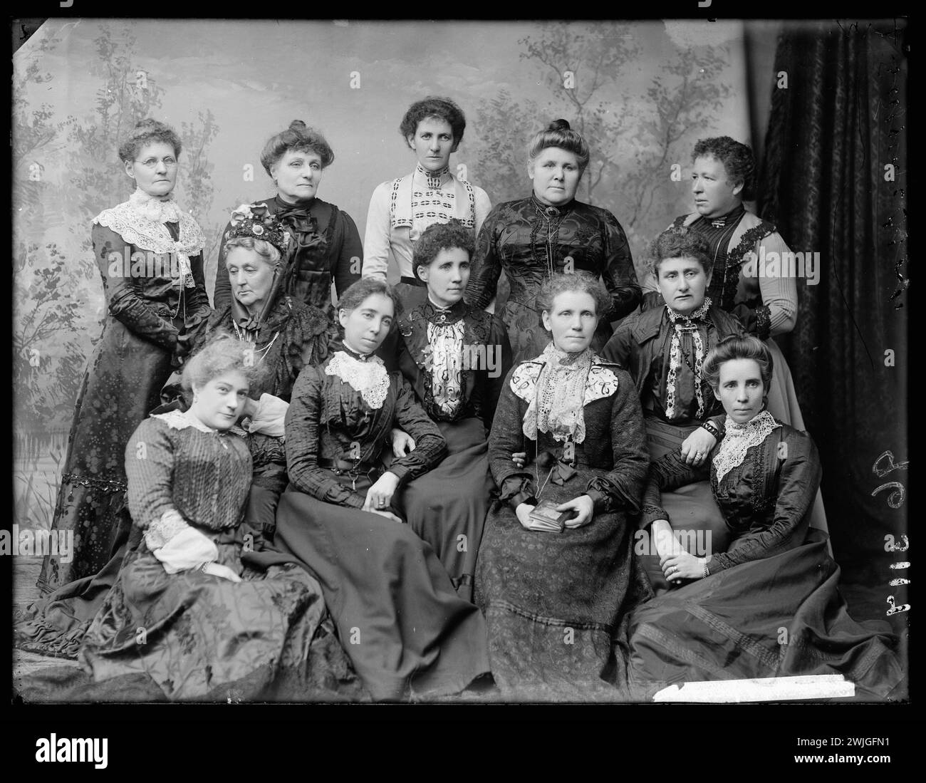 jackson-dwyer-black-and-white-stock-photos-images-alamy