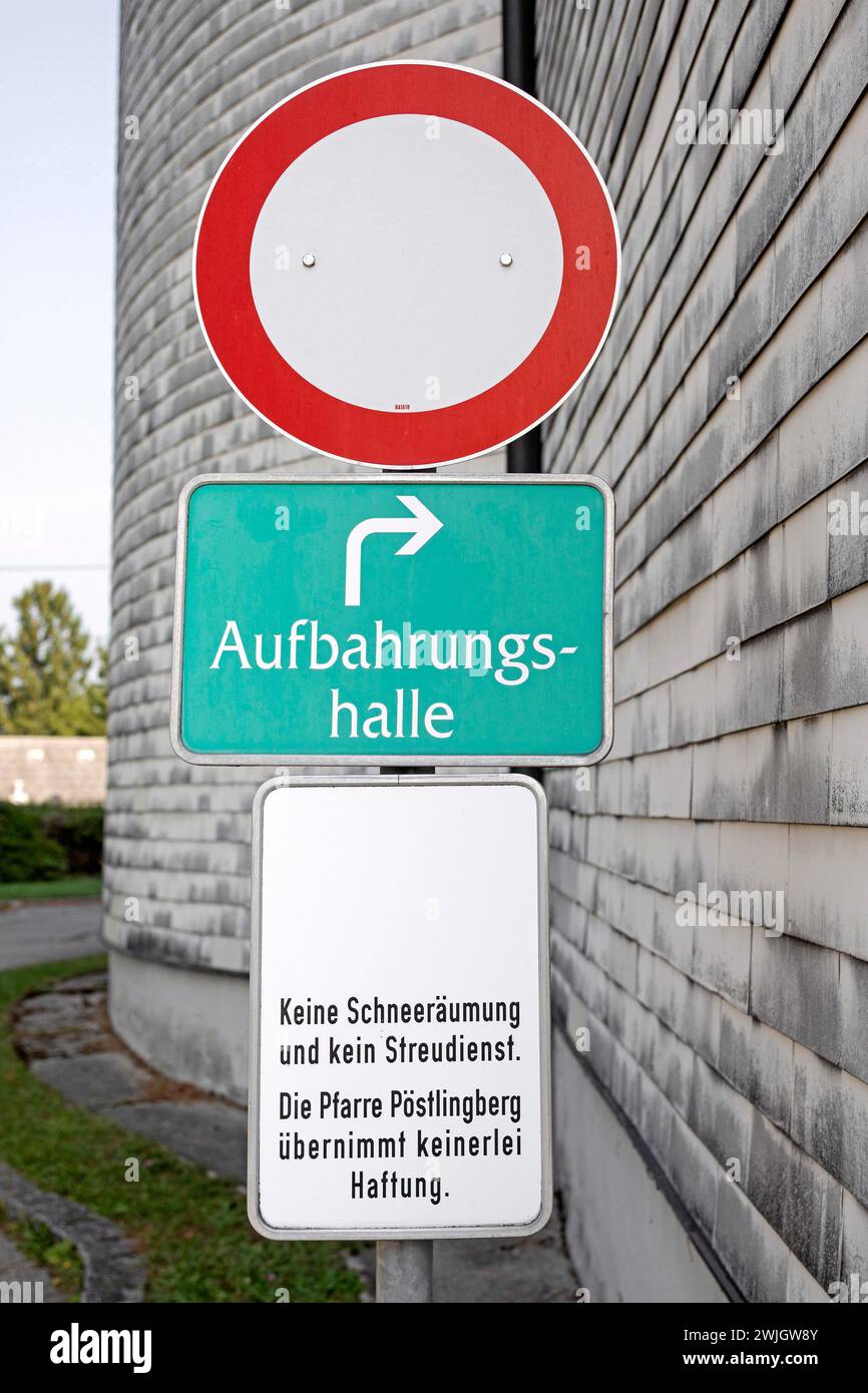 Signs, Driving Ban, Retention Centre And Additional Plate In Linz Am Pöstlingberg, Austria Stock Photo
