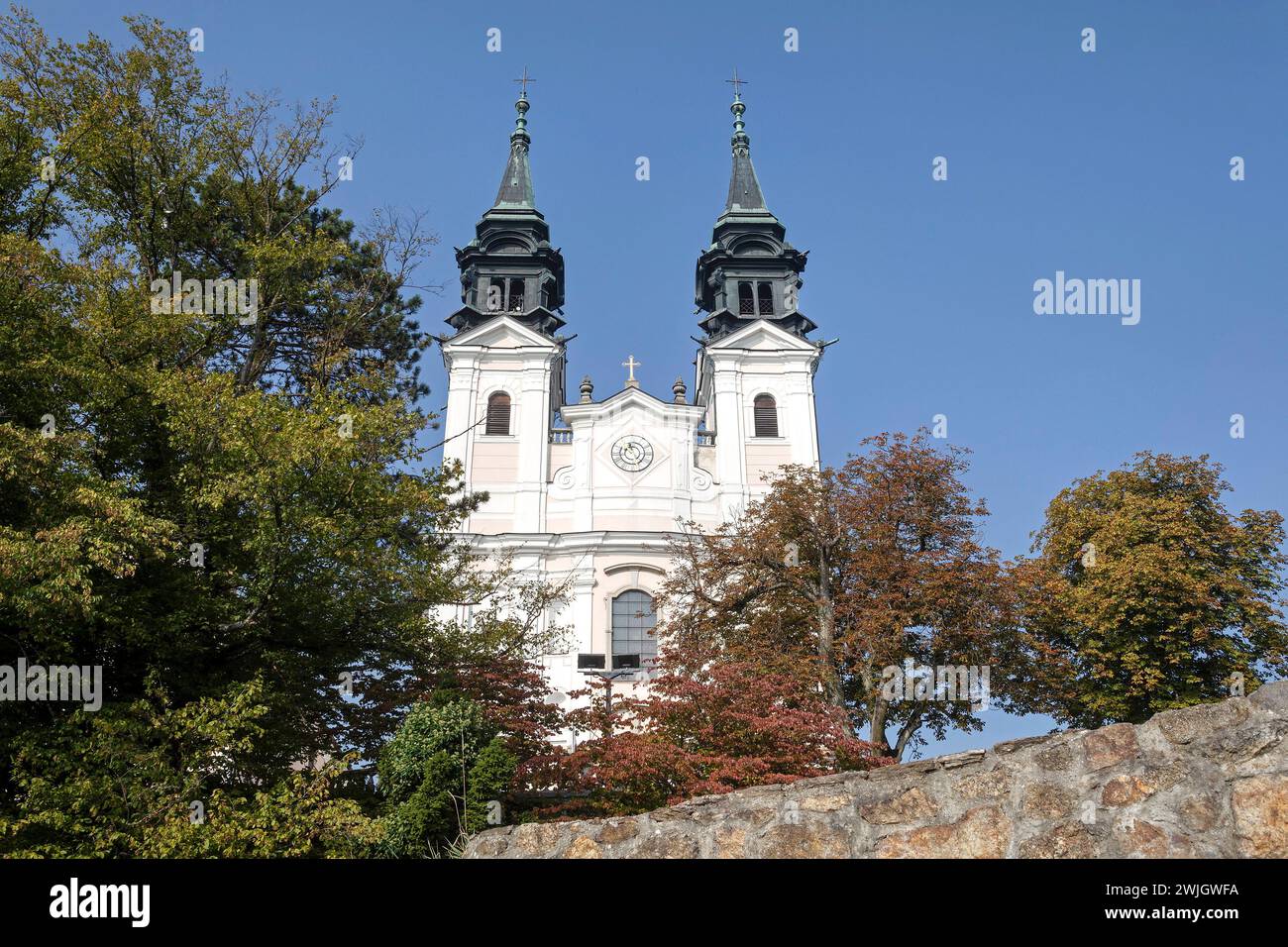 Cross domed basilica hi-res stock photography and images - Alamy
