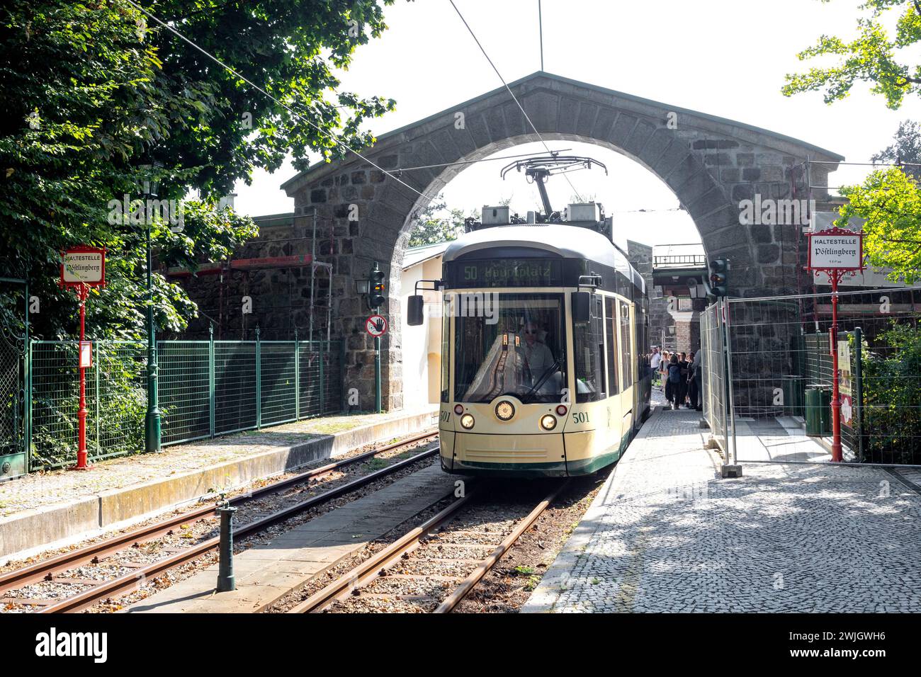 Schmalspurige bergbahn hi-res stock photography and images - Alamy