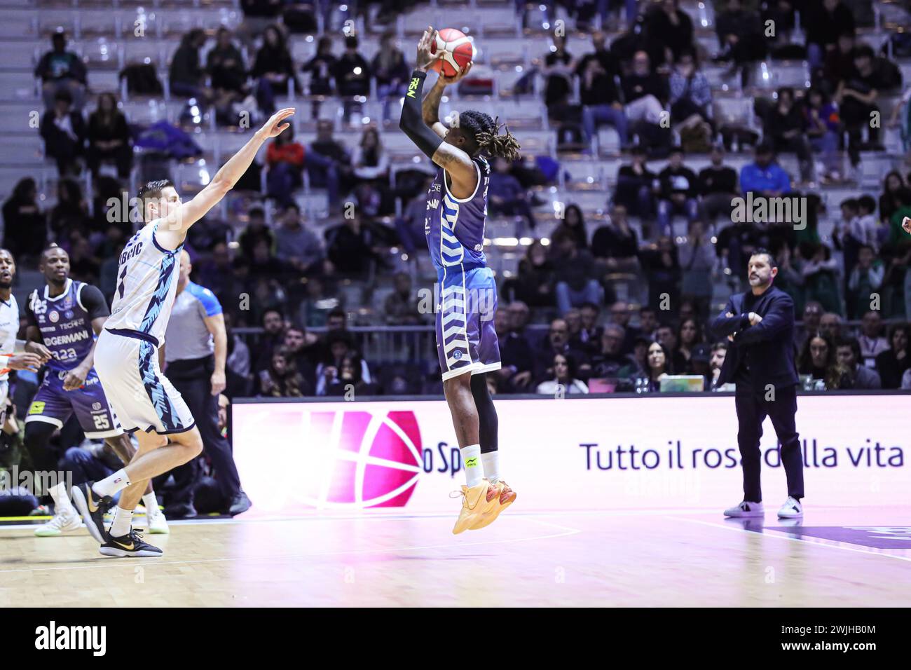 Turin, Italy. 15th Feb, 2024. Germani Brescia vs GeVi Napoli Basket
