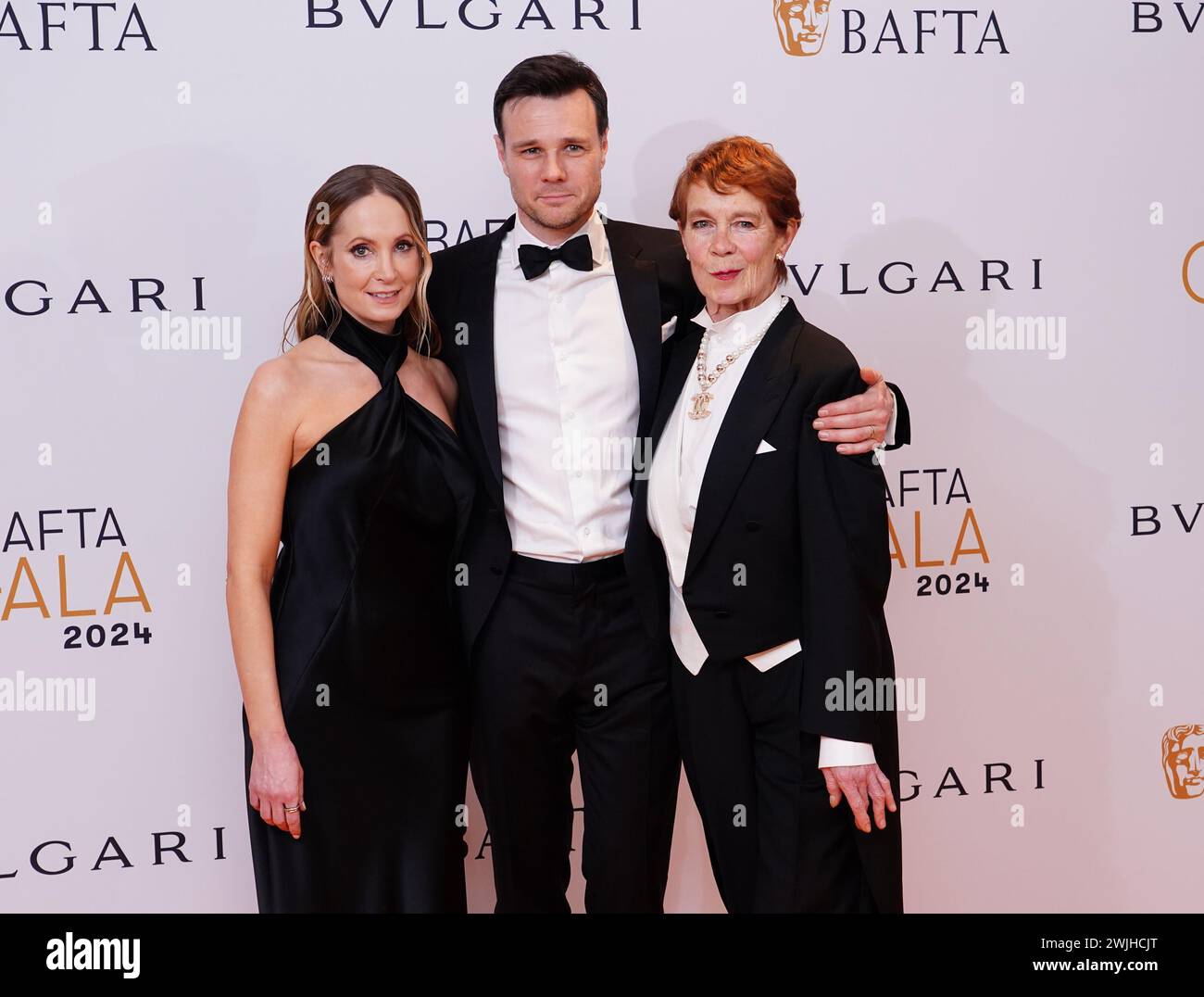 Fara Rupert Rupert Evans Vicar