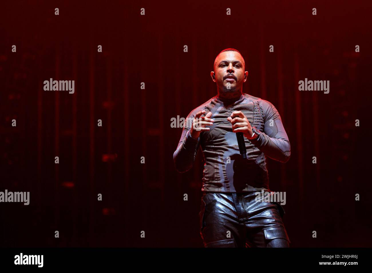 Rapper Luciano bei seinem Auftritt in der LanxessArena. Köln, 15.02.2024 NRW Deutschland