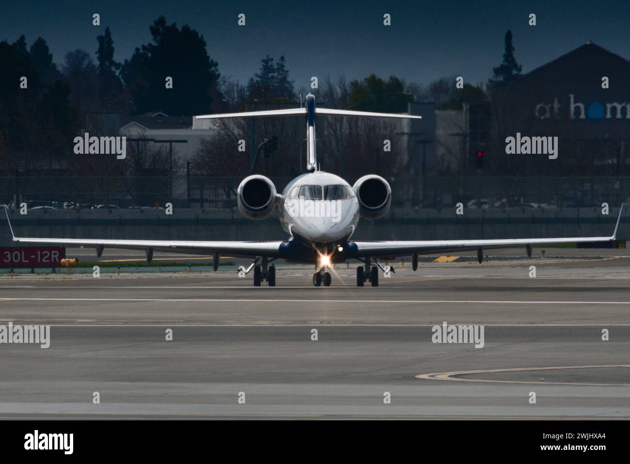 Bombardier Challenger 300 (CL30) heading to the runway at SJC International! Stock Photo