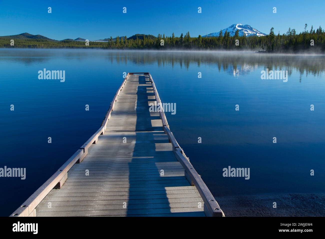 South Sister from Lava Lake, Cascade Lakes National Scenic Byway ...