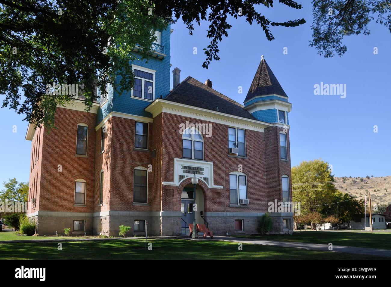Brick courthouse hires stock photography and images Alamy