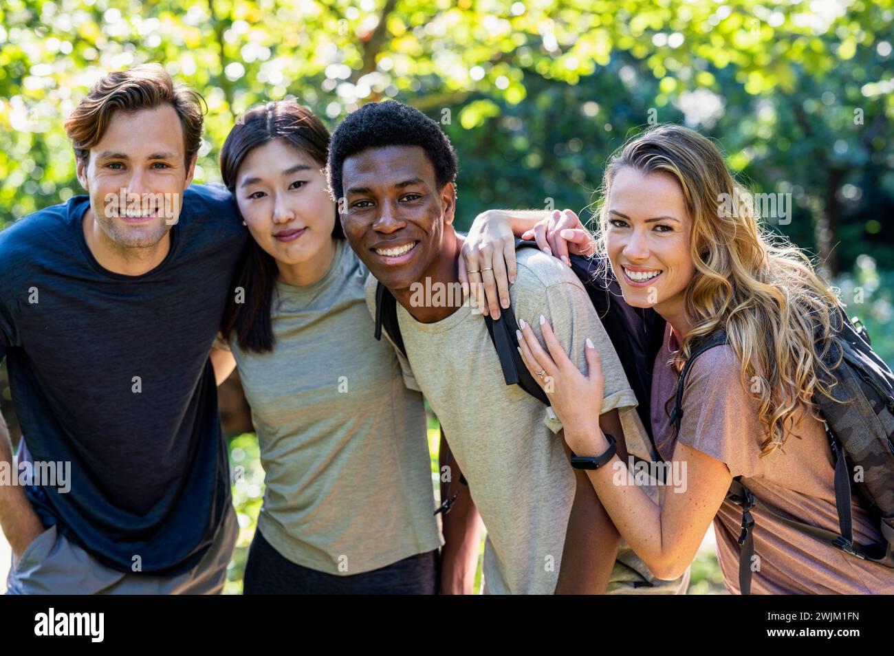 Group young friends hiking hi-res stock photography and images - Alamy