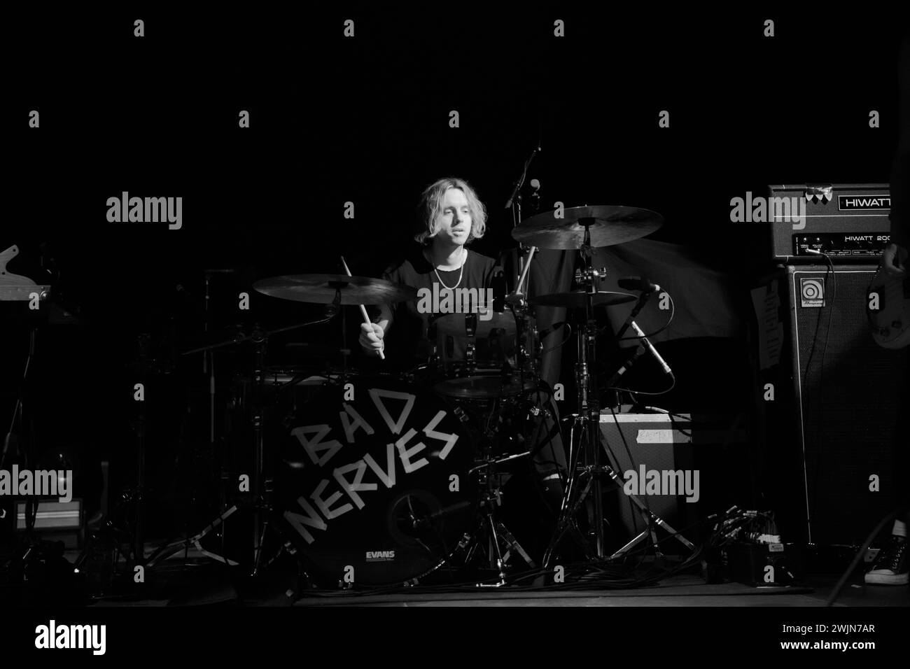 british-power-pop-band-bad-nerves-performing-live-at-the