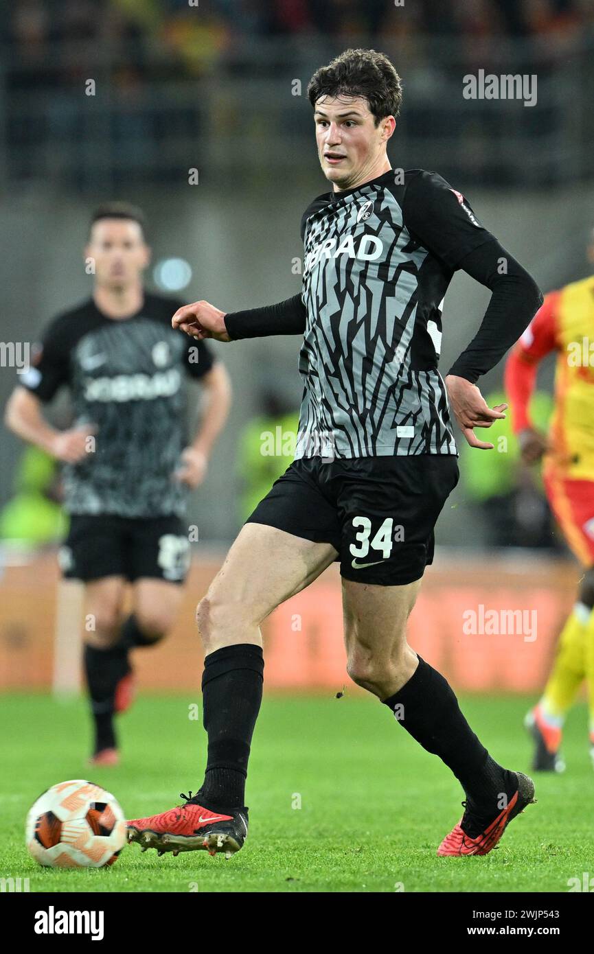 Lens, France. 15th Feb, 2024. Merlin Röhl (34) of Freiburg pictured during the Uefa Europa League play-off -first leg game in the 2023-2024 season between Racing Club de Lens and SC Freiburg on February 15, 2024 in Lens, France. (Photo by David Catry/Isosport) Credit: sportpix/Alamy Live News Stock Photo