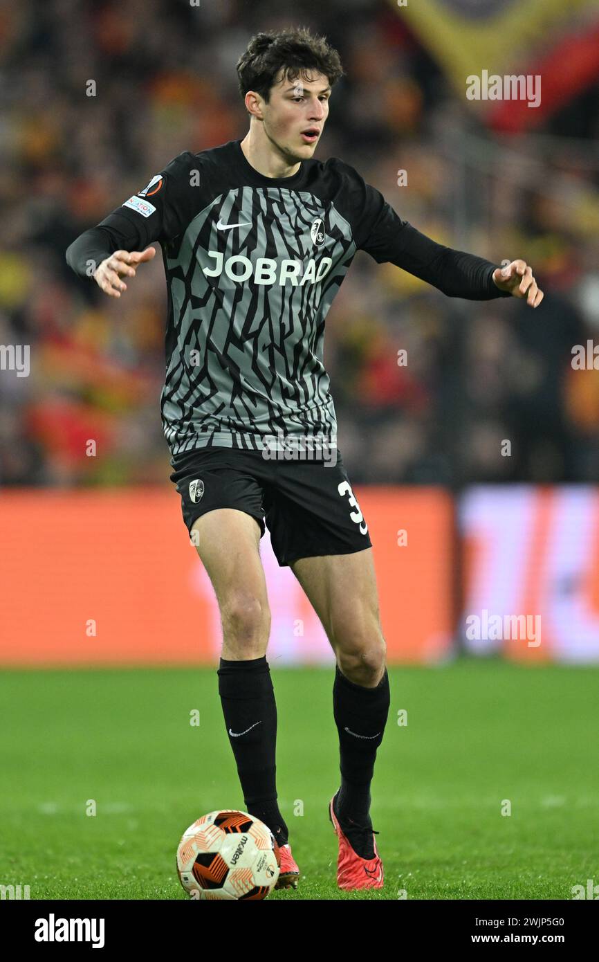 Lens, France. 15th Feb, 2024. Merlin Röhl (34) of Freiburg pictured during the Uefa Europa League play-off -first leg game in the 2023-2024 season between Racing Club de Lens and SC Freiburg on February 15, 2024 in Lens, France. (Photo by David Catry/Isosport) Credit: sportpix/Alamy Live News Stock Photo