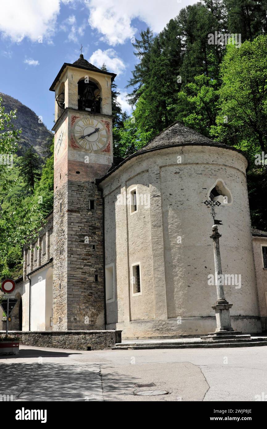 Village church of Brione, Valle Verzasca, Verzasca Valley, Canton Ticino, Switzerland Stock Photo