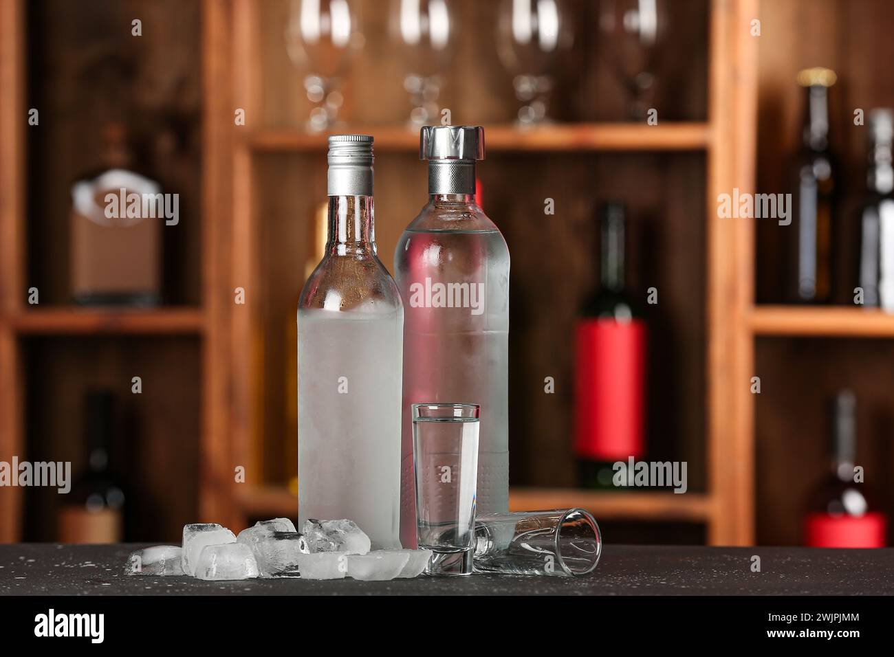 Chilled vodka bottles hi-res stock photography and images - Alamy
