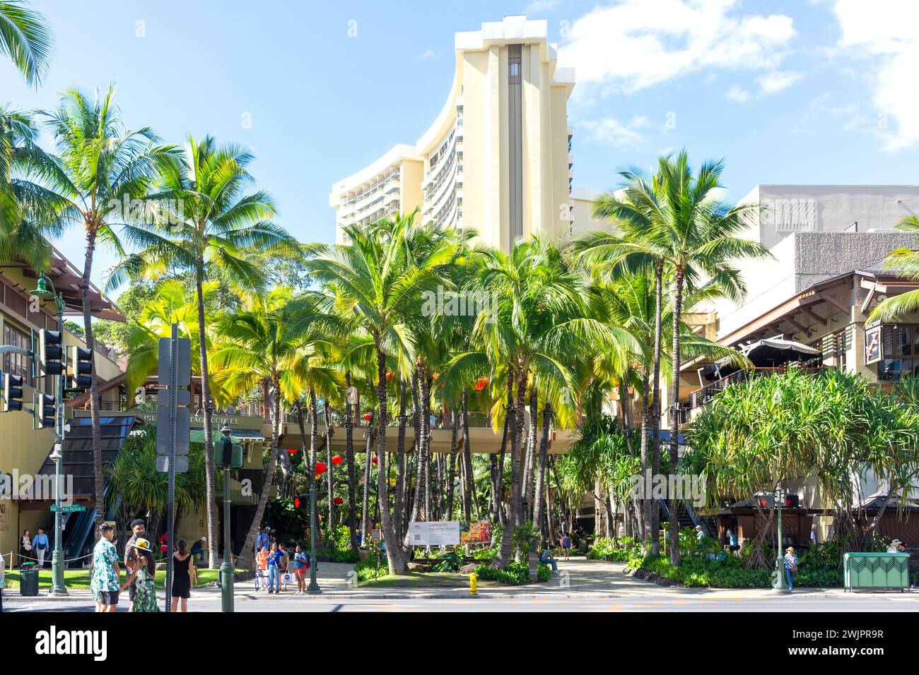 Waikiki beach resort hi-res stock photography and images - Alamy