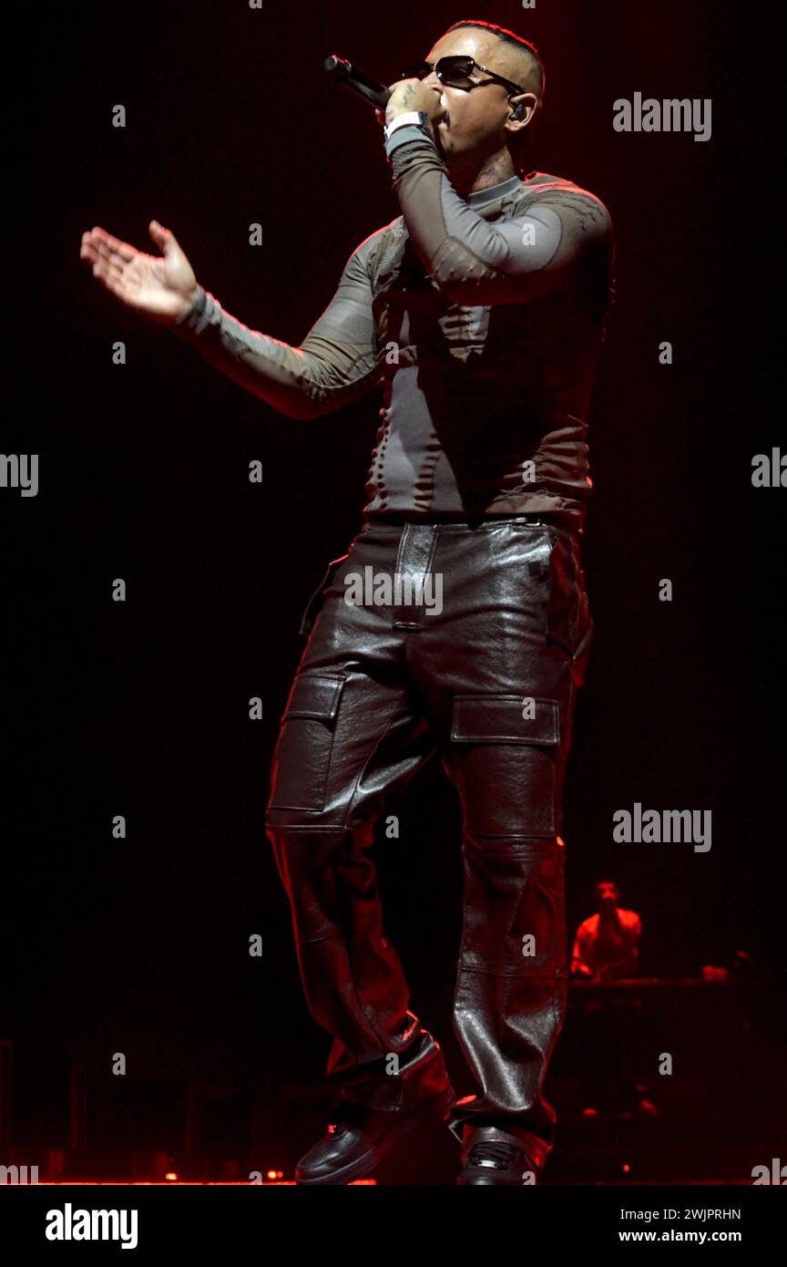 Luciano live bei einem Konzert seiner Seductive Tour in der ZAG Arena. Hannover, 16.02.2024