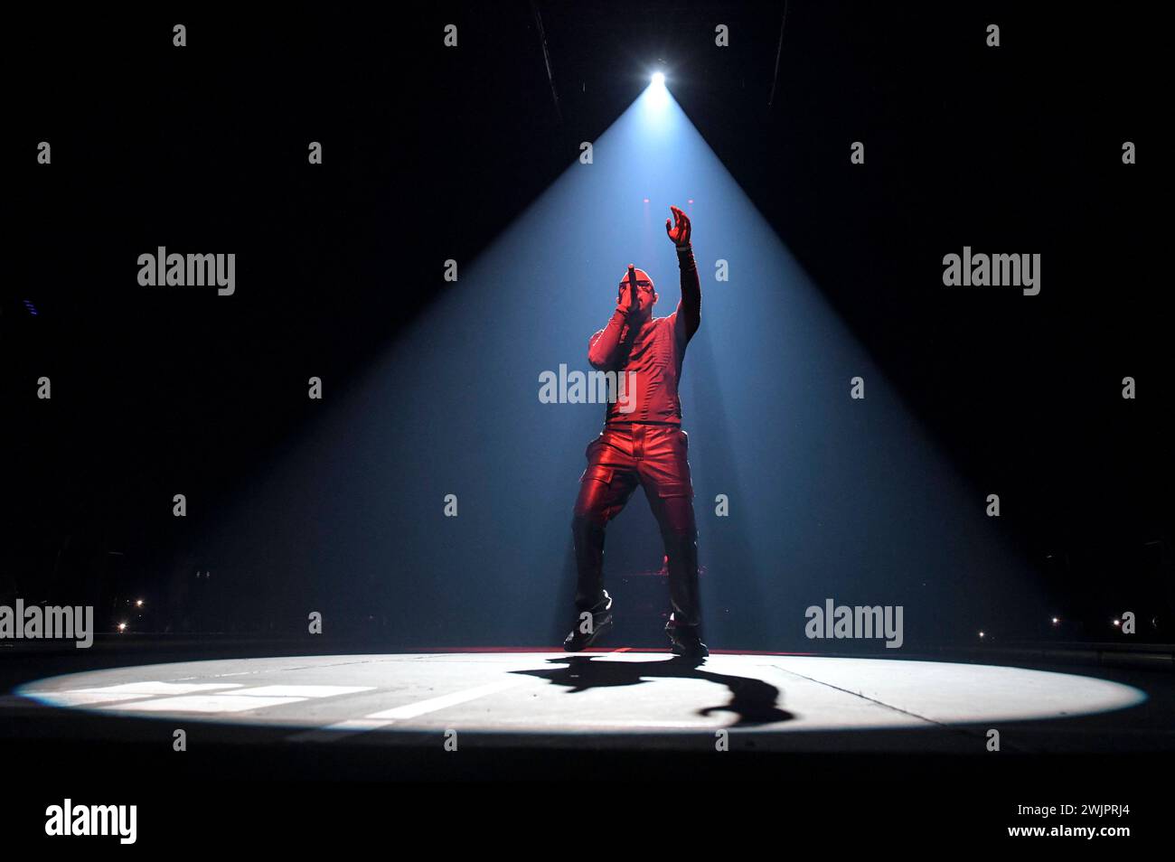 Luciano live bei einem Konzert seiner Seductive Tour in der ZAG Arena. Hannover, 16.02.2024