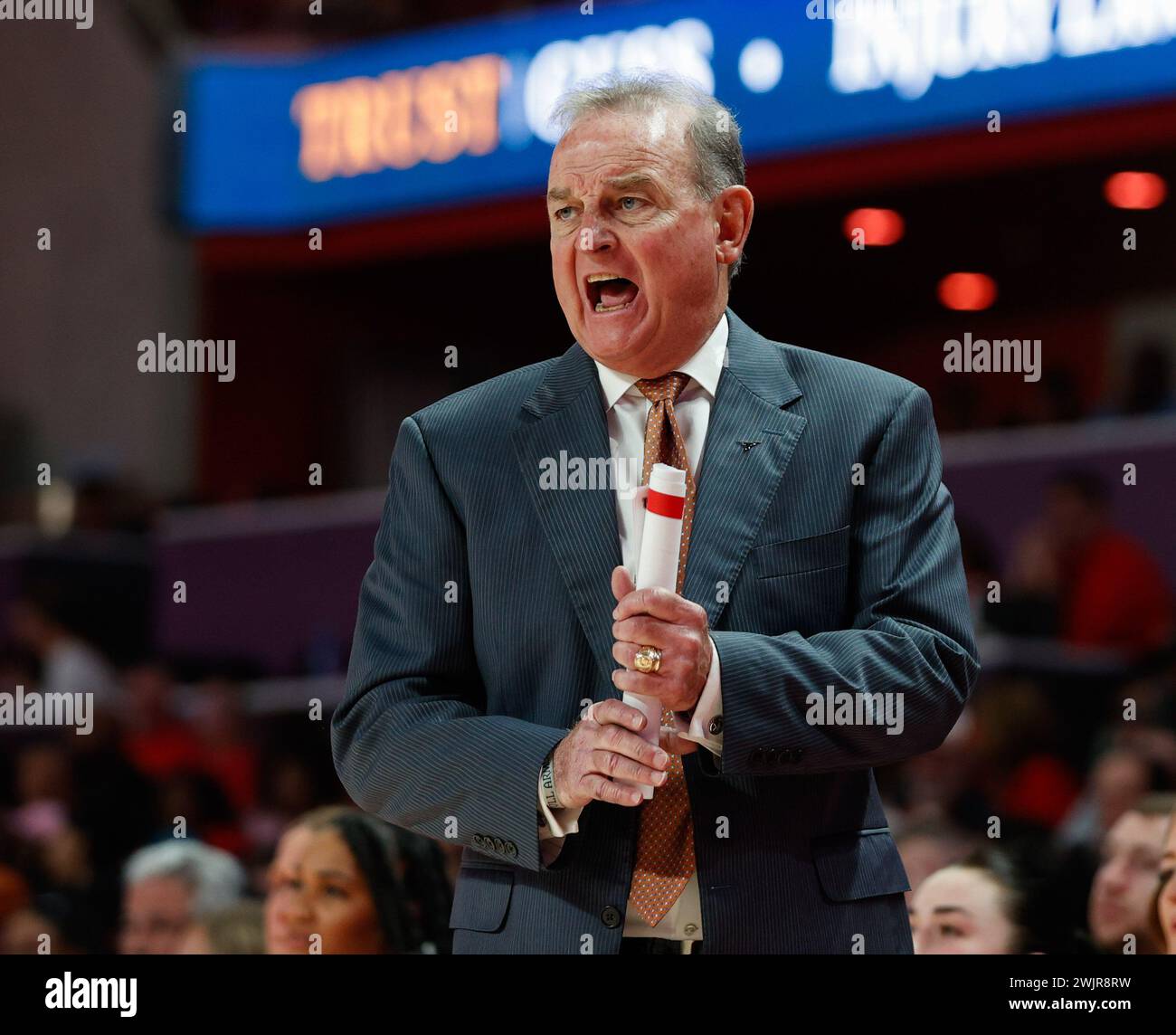 February 14, 2024: Texas head coach Vic Schaefer during a Big 12 women ...