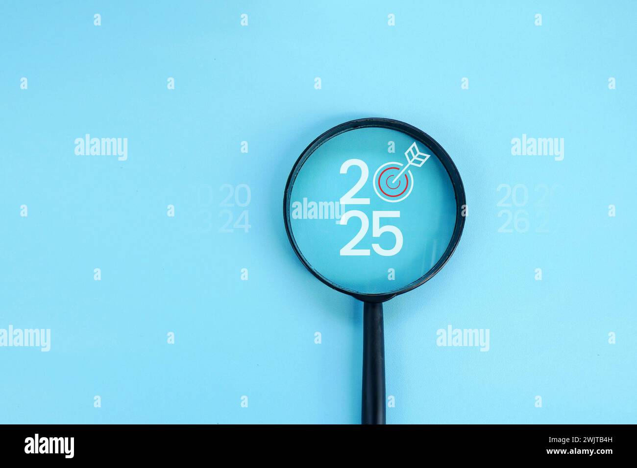 Magnifying Glass And Targets 2025 Concept Of New Year 2025 Beginning Of Success Challenge Or Magnifying Glass And Targets 2025 Concept Of New Year 2025 Beginning Of Success Challenge Or Career Path Change Planning Goals Challenges And N 2WJTB4H 