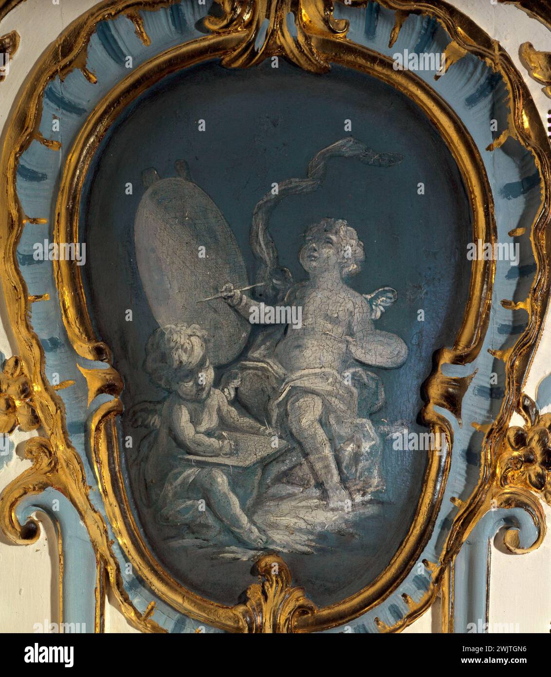 Anonymous. Two painters. Decorative painting. Allegory. Panel for 7 rue de Varennes, 7th arrondissement. Oil on wood. Blue camaïeu. 1735-1745. Paris, Carnavalet museum. 76103-12 Stock Photo