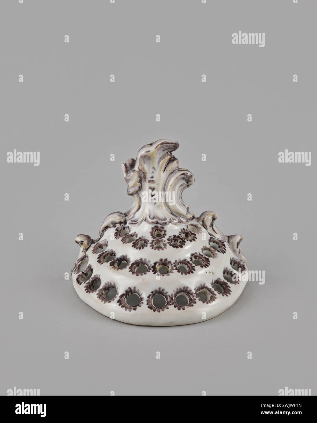 Unknown, Bouquetière Pot à fire name) cover. Great fire