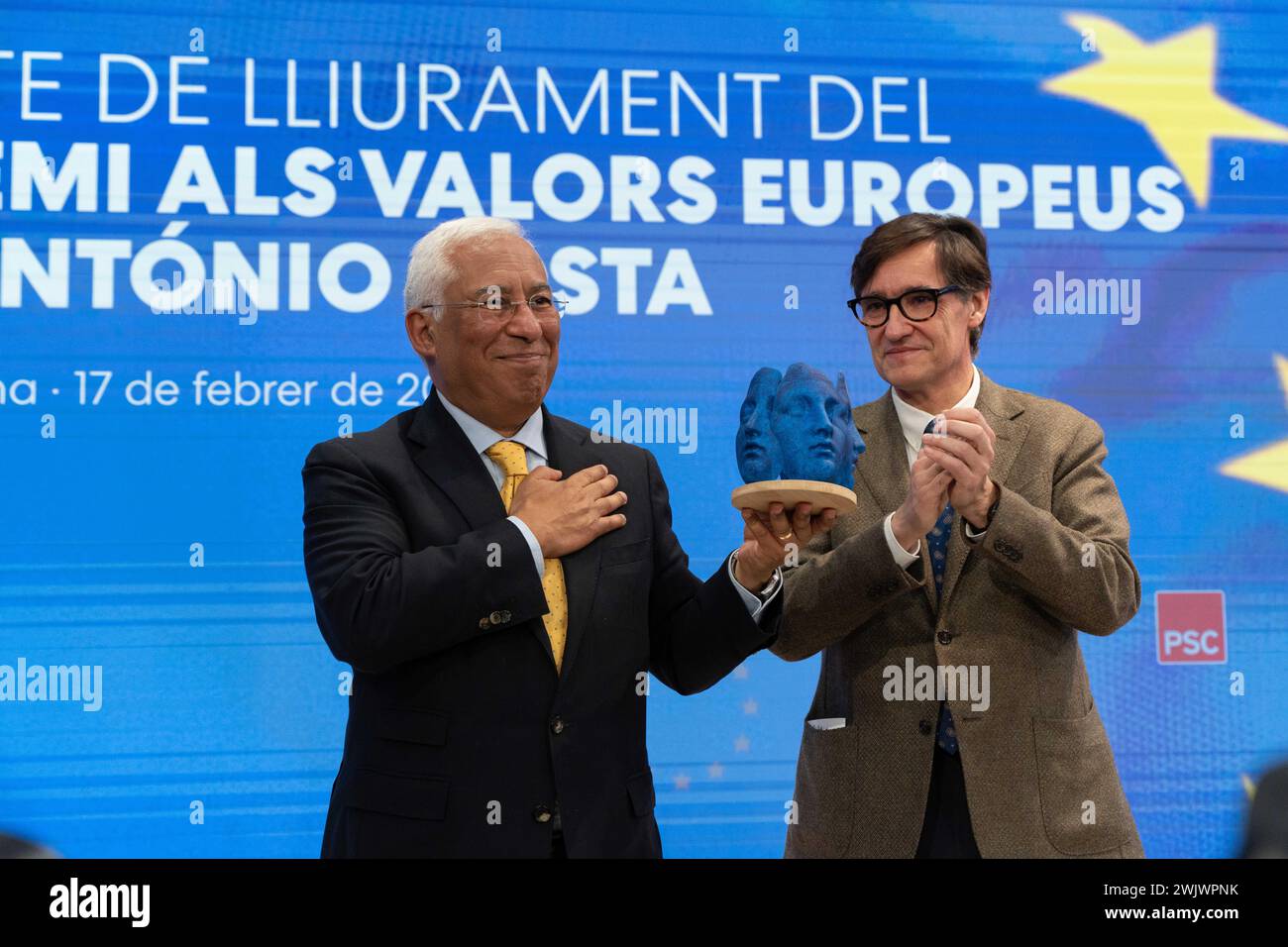 February, 17, 2024 Barcelona, SpainPolitics Barcelona-P.M. Costa Receives European Prize The Partit Socialista de Catalunya (PSC) awards the European Values Prize to Antonio Costa, the current acting Prime Minister of Portugal. Costa, who announced early elections in Portugal for March 10th, was touched by a report from the Portuguese prosecutor's office regarding a lithium mine and a corruption scandal. During the event, the Secretary-General of the PSC, Salvador Illa, presented him with the award. El Partit Socialista de Catalunya (PSC) entrega el Premio a los Valores Europeos a Antonio Cos Stock Photo