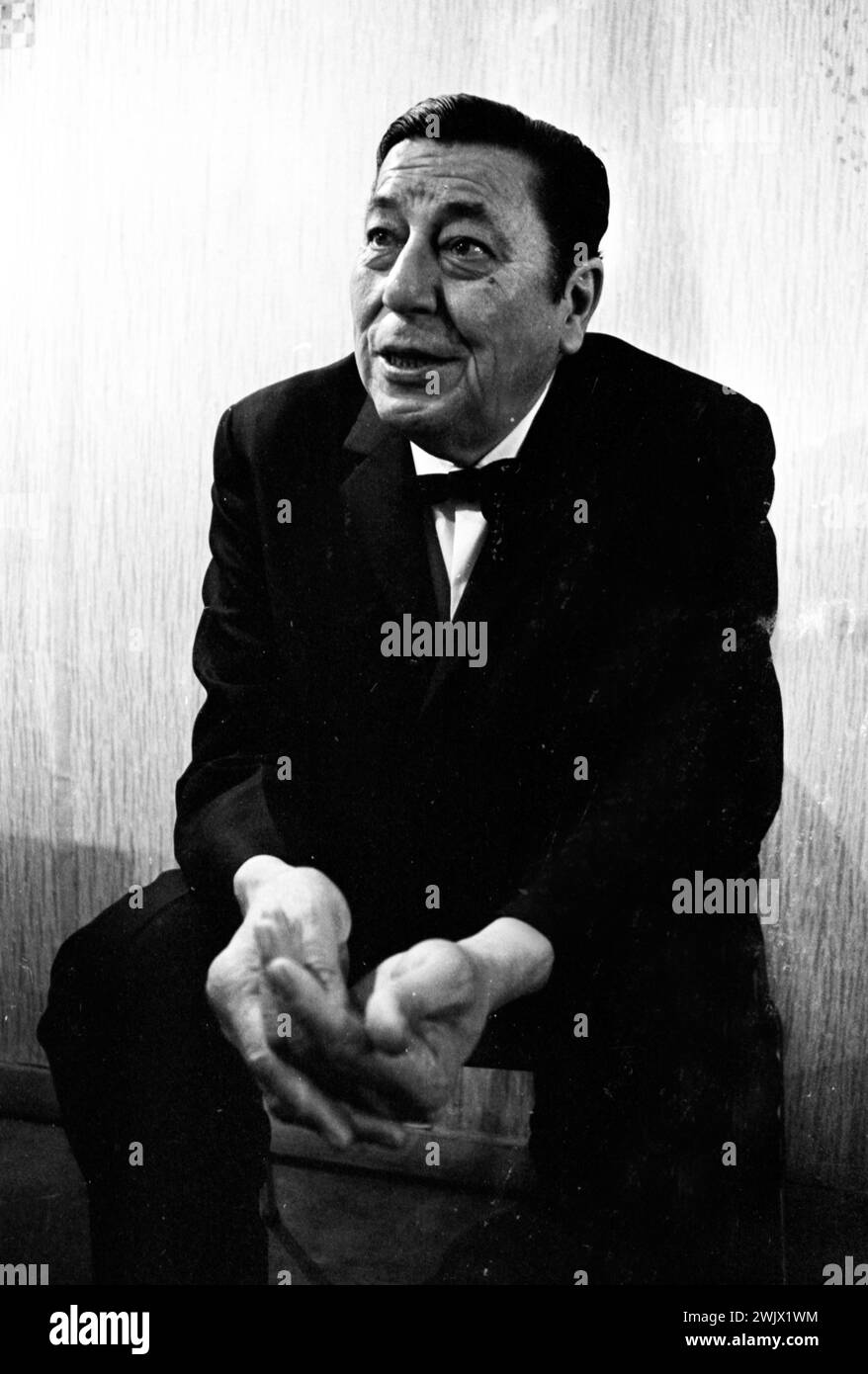 Argentine guitarrist and folklore singer Atahualpa Yupanqui, after a performance at the Cine Teatro Gran Rex, Buenos Aires, July 5th, 1971. Stock Photo