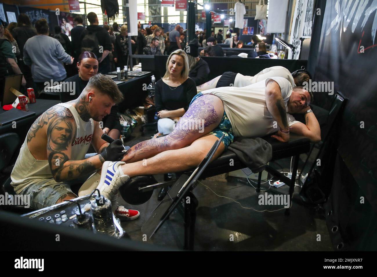 Tattoo la hi-res stock photography and images - Page 6 - Alamy, image size:1300x956