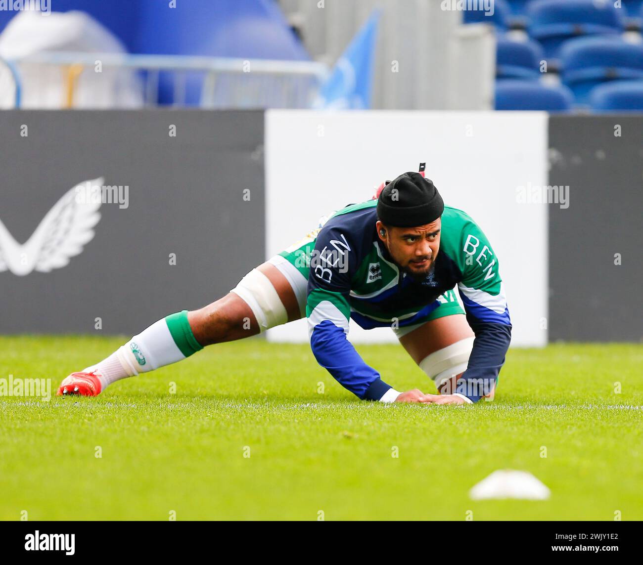 RDS Arena, Ballsbridge, Dublin, Ireland. 17th Feb, 2024. United Rugby Championship Rugby, Leinster versus Benetton Rugby; Benetton player warms up prior to kickoff Credit: Action Plus Sports/Alamy Live News Stock Photo
