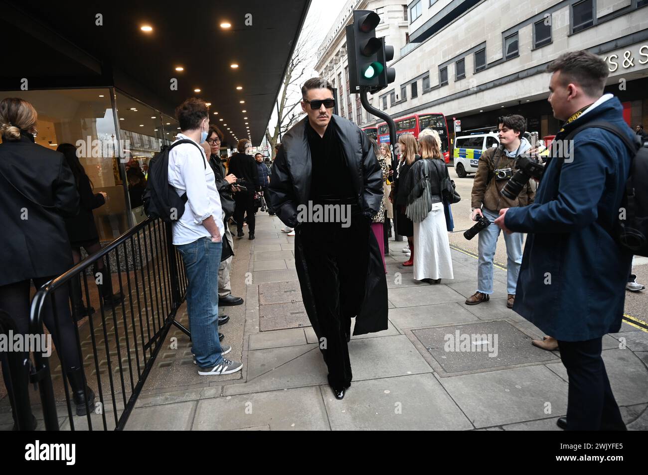 li ning titan plus shoes