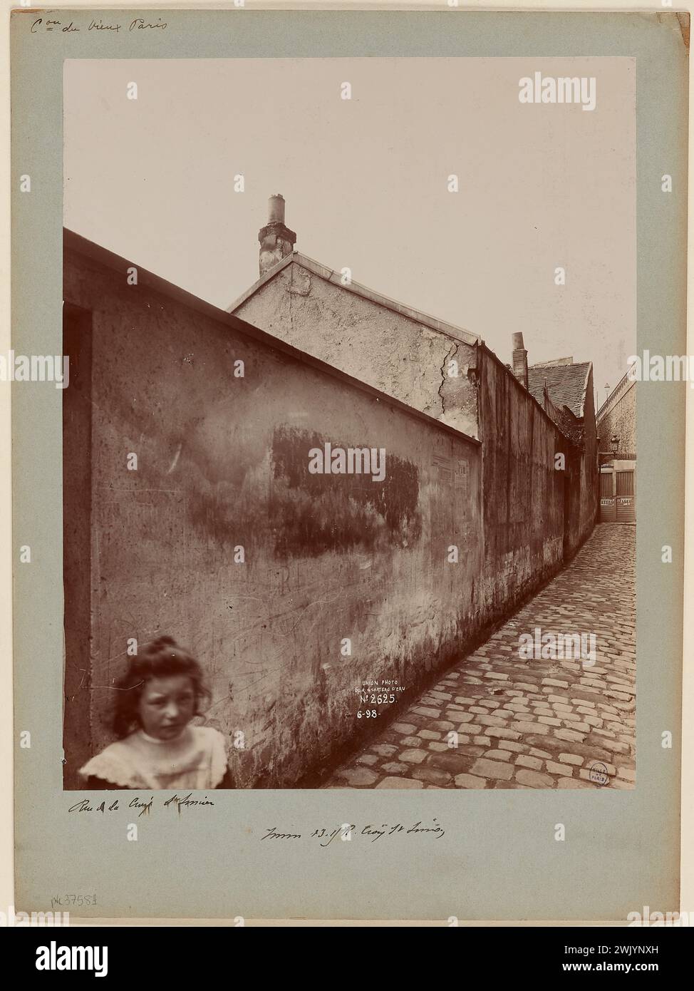 Rue de la croix simon hi-res stock photography and images - Alamy