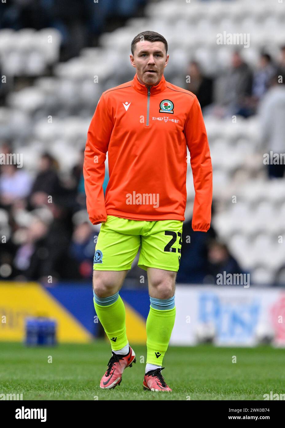 John Fleck of Blackburn Rovers warms up ahead of the match, during the Sky Bet Championship match Preston North End vs Blackburn Rovers at Deepdale, Preston, United Kingdom, 17th February 2024  (Photo by Cody Froggatt/News Images) Stock Photo