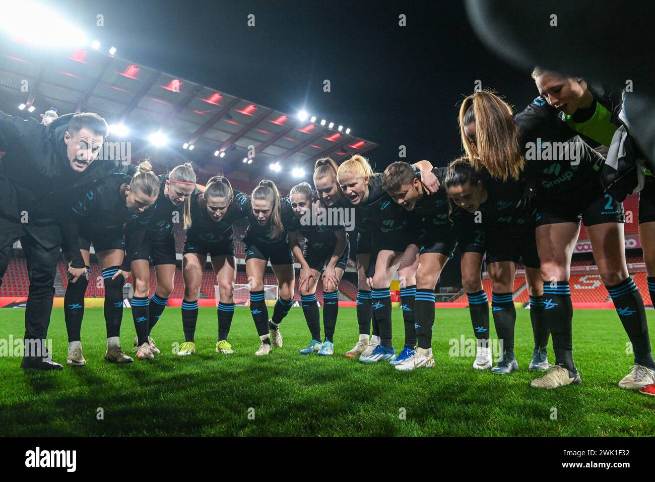 Liege, Belgium. 17th Feb, 2024. Team OHL pictured before a female