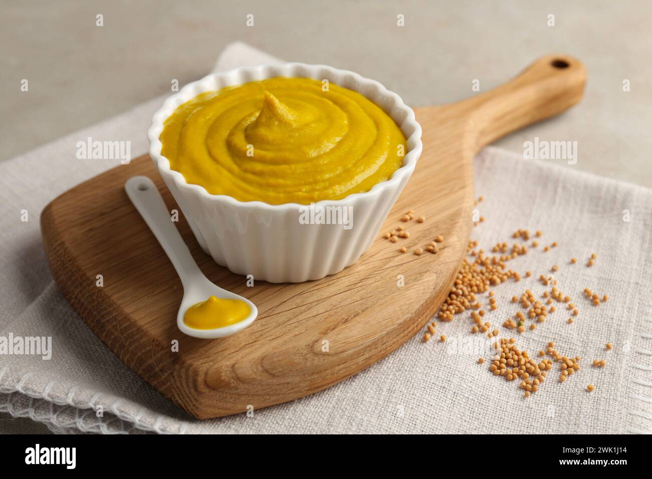 Mustard seeds sauce on hi-res stock photography and images - Alamy