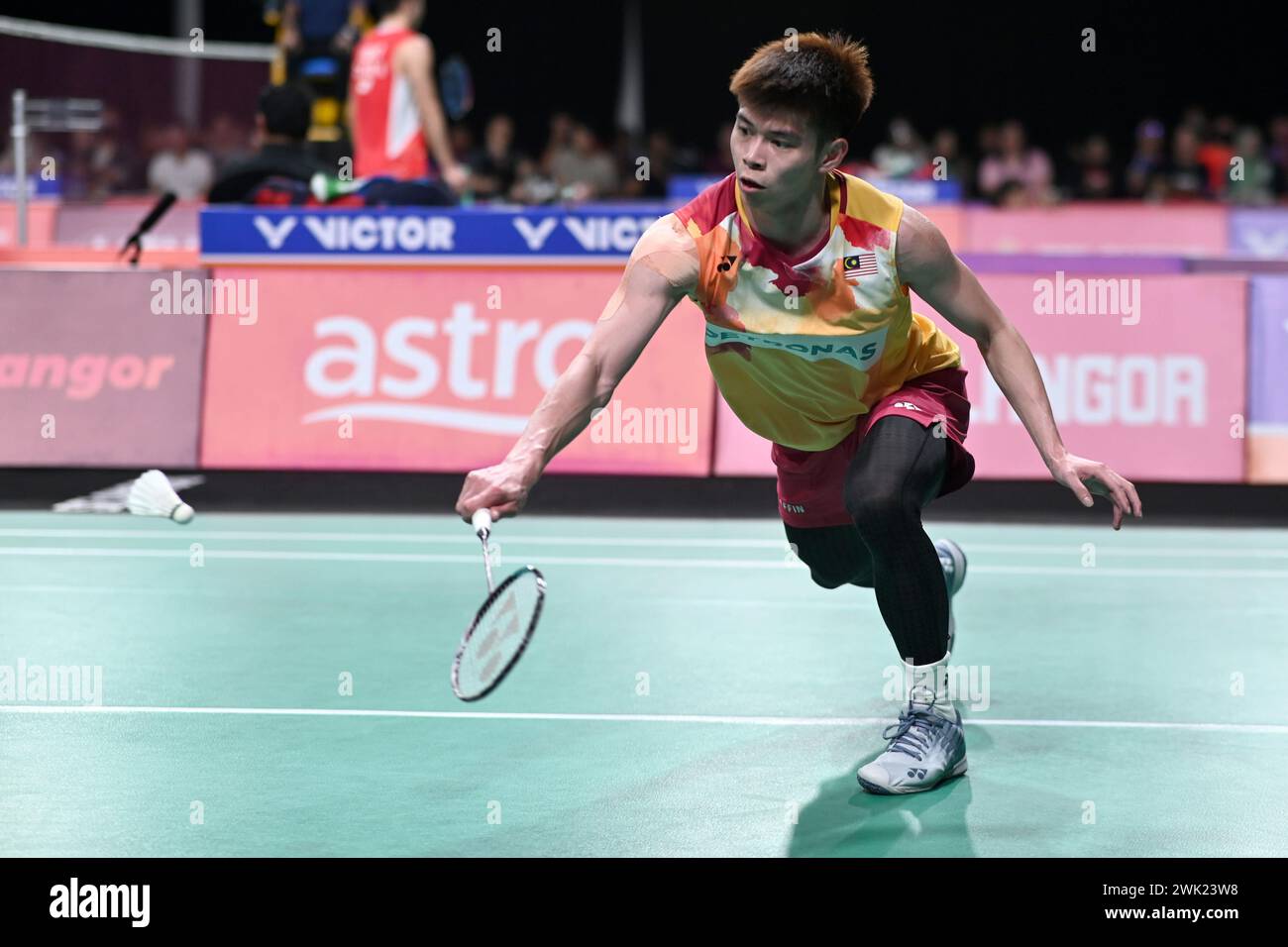 Shah Alam, Malaysia. 17th Feb, 2024. Leong Jun Hao of Malaysia competes ...