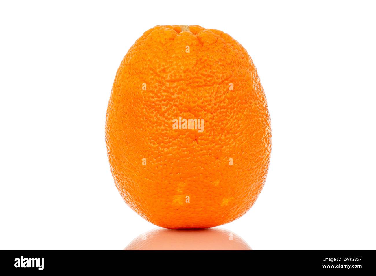 One whole orange beautiful hi-res stock photography and images - Alamy