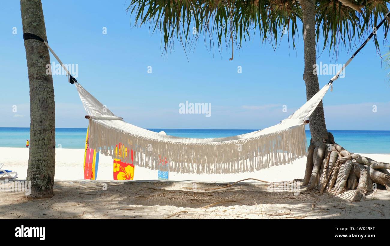 Lounge vacations hi-res stock photography and images - Alamy