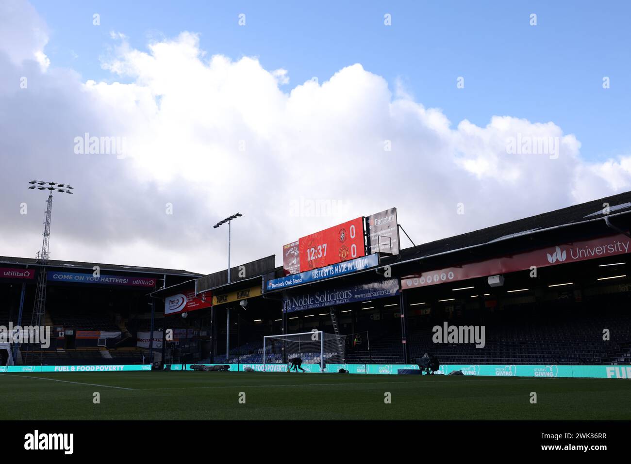 Kenilworth Road, Luton, Bedfordshire, UK. 18th Feb, 2024. Premier ...