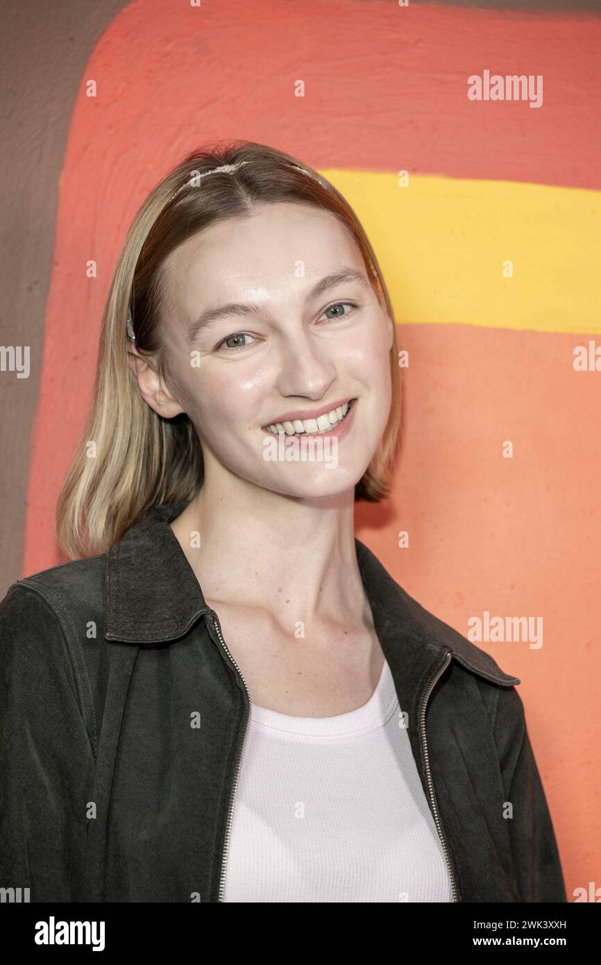 Burbank, USA. 17th Feb, 2024. Actress Jordan Whitney attends Grand ...