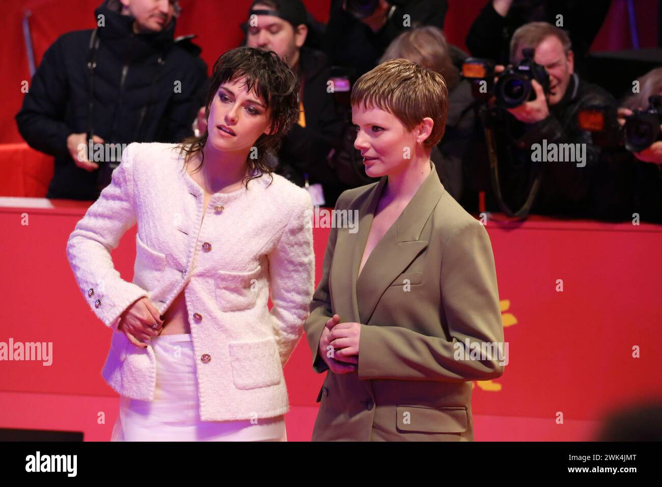 Berlin, Germany, 18th February 2024, Kristen Stewart and Director Rose Glass from the film Love Lies Bleeding, arriving on the red carpet for the film Dying (Sterben) gala screening at the 74th Berlinale International Film Festival in Berlin. Credit: Doreen Kennedy/Alamy Live News. Stock Photo