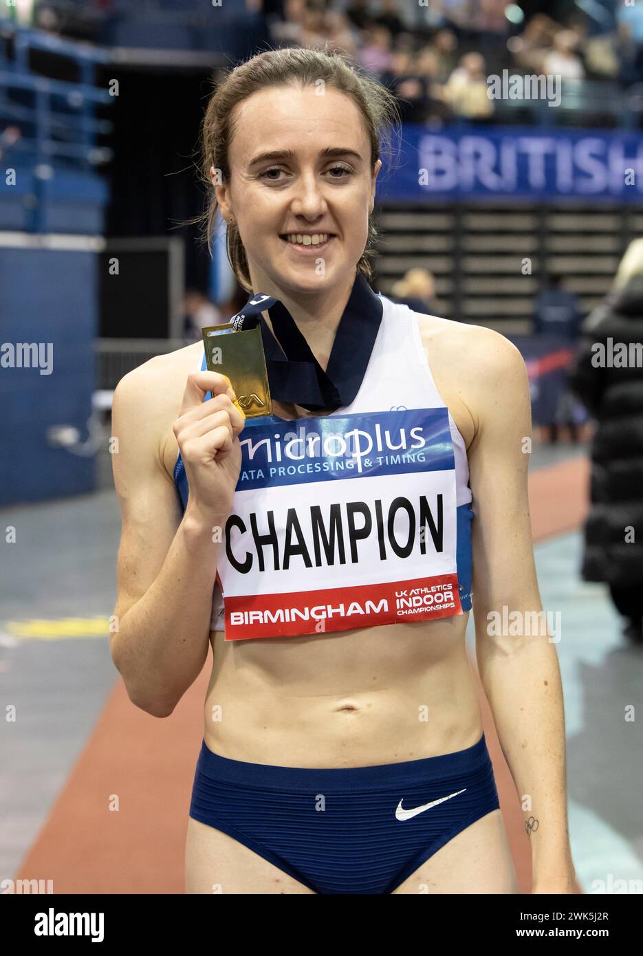 Laura Muir of Dundee Hawhill Harriers wins a gold medal in the women’s ...