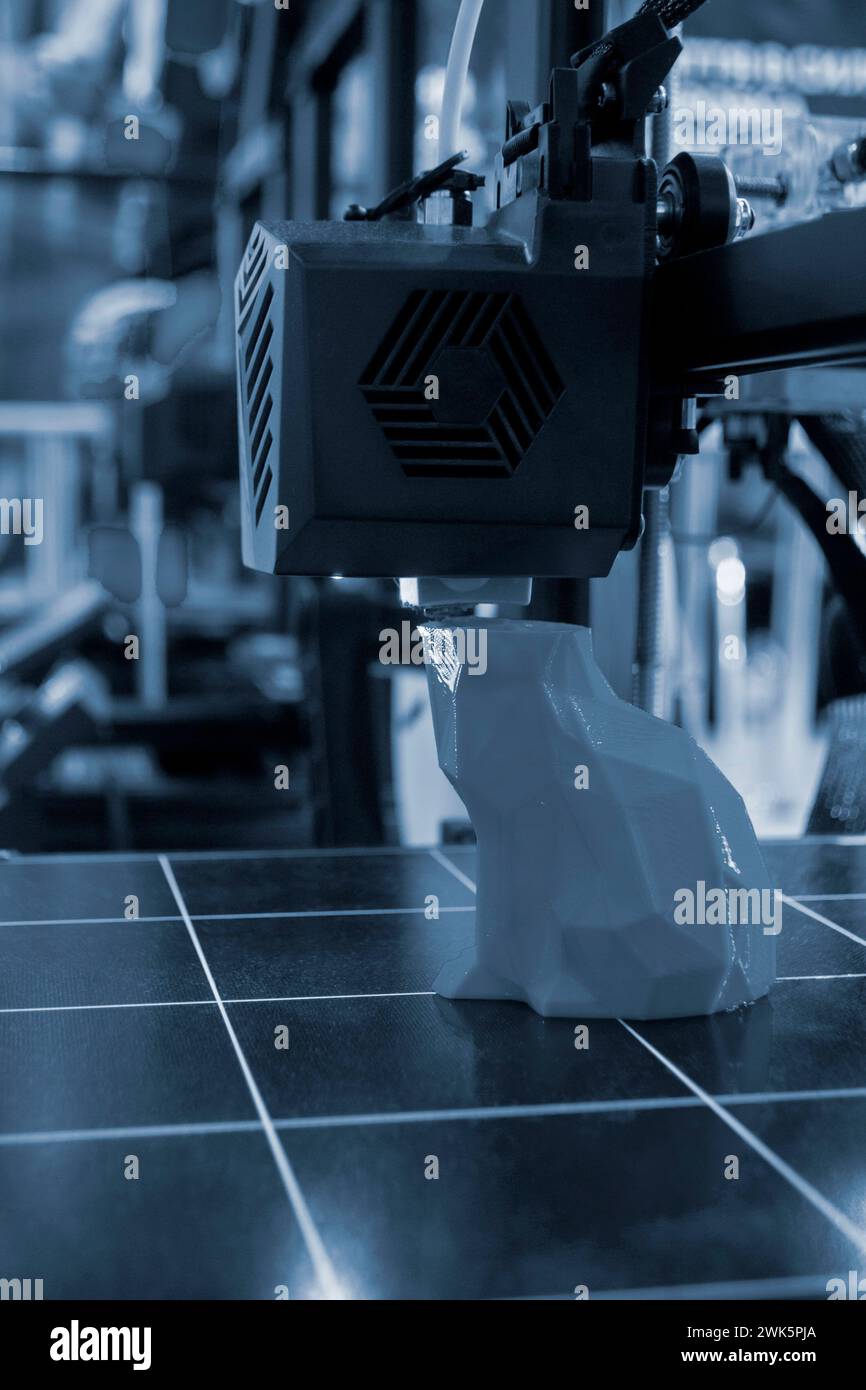Identify Printer Object The process of printing an object with 3D printer. 3D printer printing ...